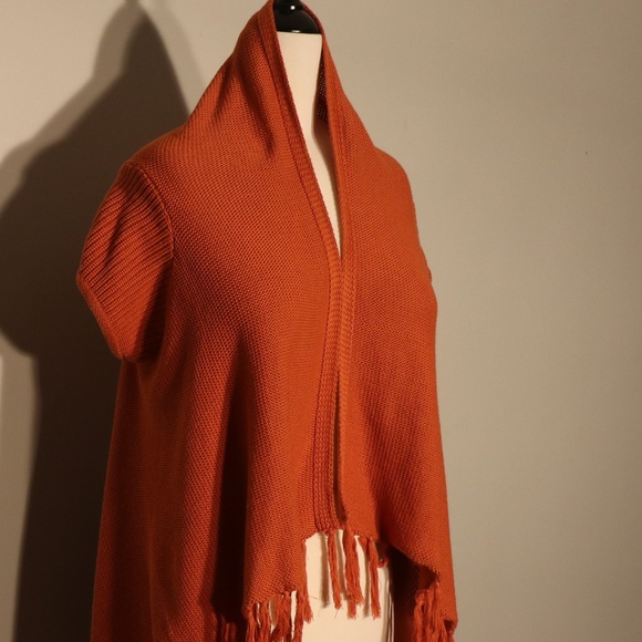 Willie Smith - Burnt Orange - Fringed Knitted Vest - Picture 3 of 6